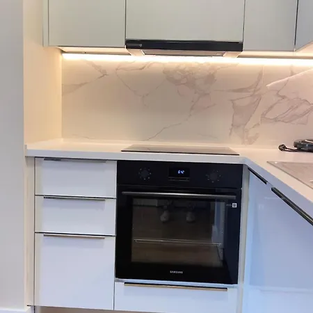 Prestige Near Diamond Mall Апартаменты Скопье