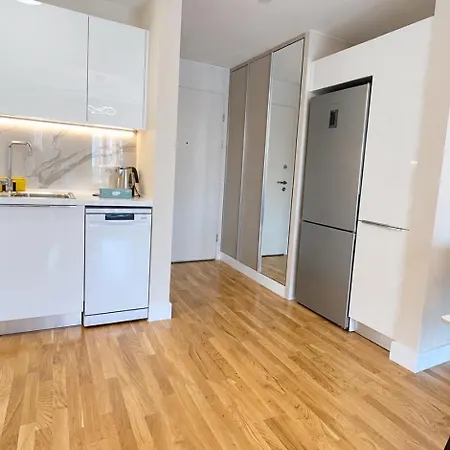 Prestige Near Diamond Mall Daire *